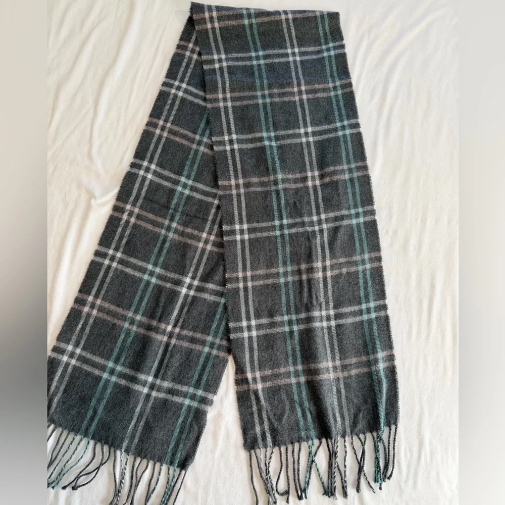 Cejon gray plaid Italian scarf - Picture 8 of 10